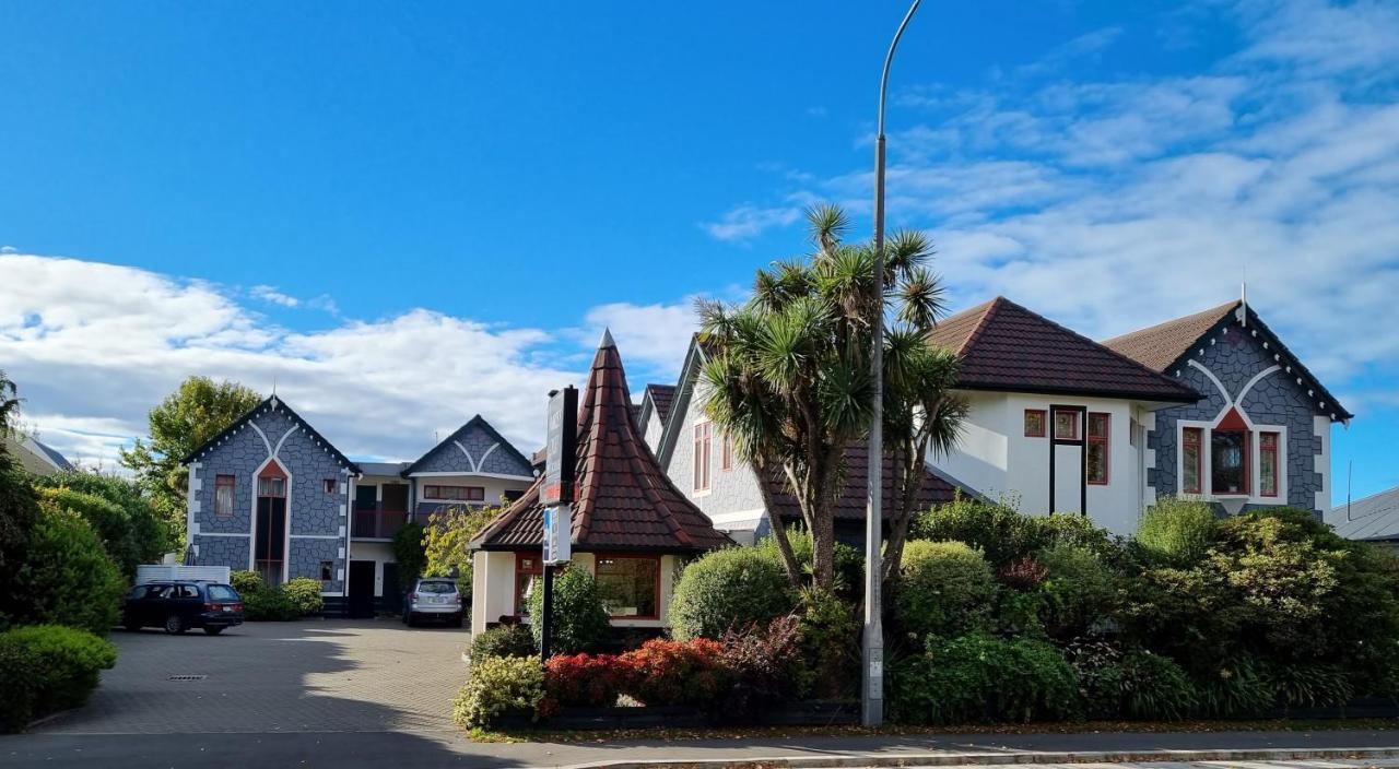 Amross Court Motel Christchurch Exterior photo